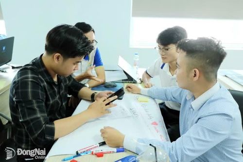 Hỗ trợ doanh nghiệp nhỏ, hộ kinh doanh chuyển đổi số