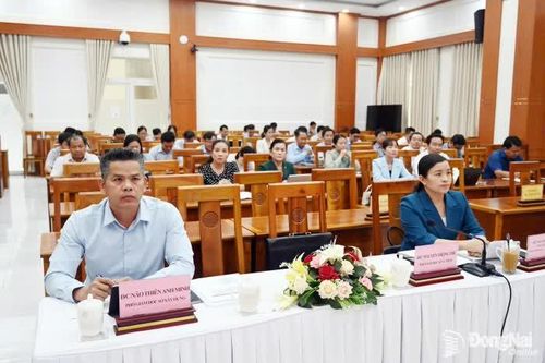 Ban Tuyên giáo và Dân vận Tỉnh ủy tổ chức Hội nghị báo cáo viên tháng 4