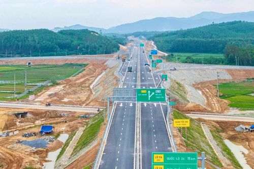 Thông xe 88 km cao tốc dự án thành phần Quảng Ngãi - Hoài Nhơn, tạm thời chưa thu phí