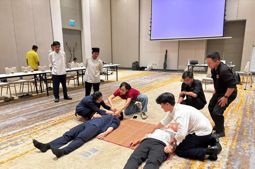 Tập huấn sơ cấp cứu cho cán bộ, nhân viên doanh nghiệp