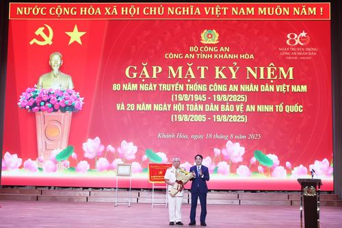 Những anh hùng thời hoa lửa