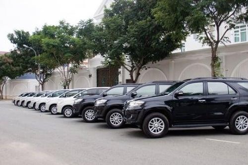Cá nhân có doanh thu 350 triệu đồng/năm từ cho thuê tài sản thì kê khai mẫu nào, nộp thuế ra sao?