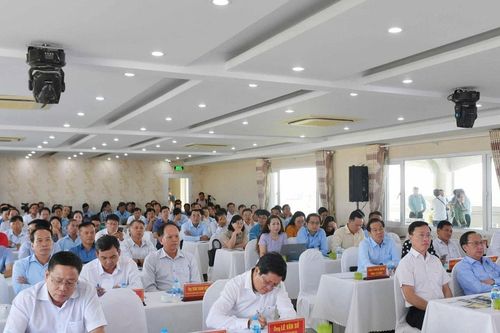 Gỡ 'nút thắt' liên kết, nâng giá trị hạt gạo Cà Mau