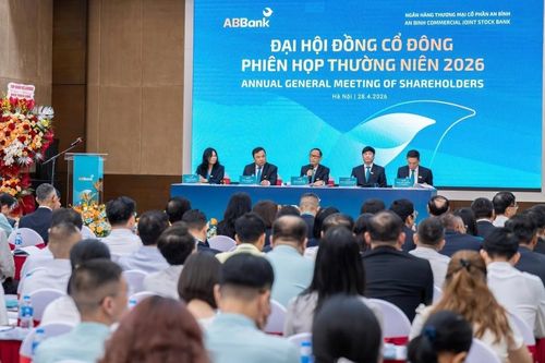 Chủ tịch HĐQT Vũ Văn Tiền: ABBank đang quá 'An Bình'