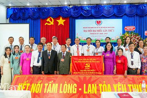 Ông Tạ Bửu Thương tái đắc cử chức danh Chủ tịch Hội Bảo trợ người tàn tật và trẻ mồ côi Cà Mau