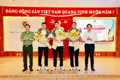 Lễ mừng công Đội bóng chuyền Công an TPHCM vô địch Cúp Hùng Vương năm 2026
