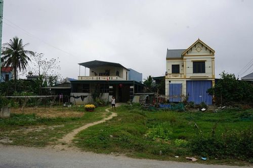Vì sao tuyến đường ven biển Thanh Hóa liên tục lỡ hẹn?