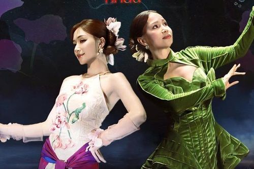 Tranh cãi 'lúa chín chẳng hề cúi đầu', Hòa Minzy – Cẩm Ly vẫn hát 'Người Việt mình thương nhau' trong 'Âm vang Tổ quốc' tối nay tại Mỹ Đình