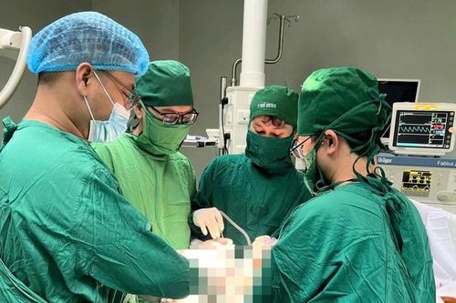 Cấp cứu, phẫu thuật kịp thời 5 bệnh nhân đa chấn thương nặng