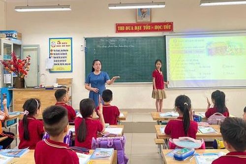 Vụ giáo viên dạy trẻ khuyết tật bị 'bỏ quên' quyền lợi: Hiệu trưởng các trường nói gì?