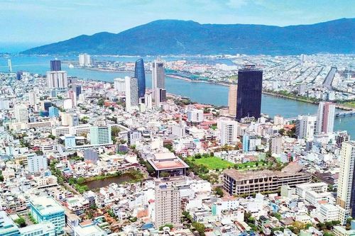 Xây dựng nguồn nhân lực mạnh vận hành Trung tâm Tài chính quốc tế