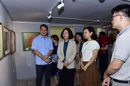 'Giai điệu Thống nhất' và 'Việt Nam quê hương tôi' mừng ngày lễ lớn