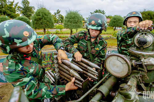 Quân khu 7 chủ động nâng cao sẵn sàng chiến đấu, bảo đảm an toàn dịp lễ 30-4