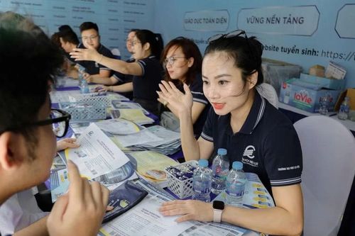 Đại học Điện lực tuyển hơn 8.000 chỉ tiêu năm 2026, mở thêm loạt ngành công nghệ đón đầu chuyển đổi số