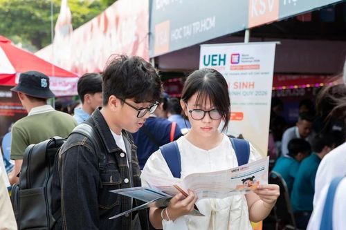 Đại học Kinh tế TPHCM tuyển 95% chỉ tiêu bằng phương thức tích hợp