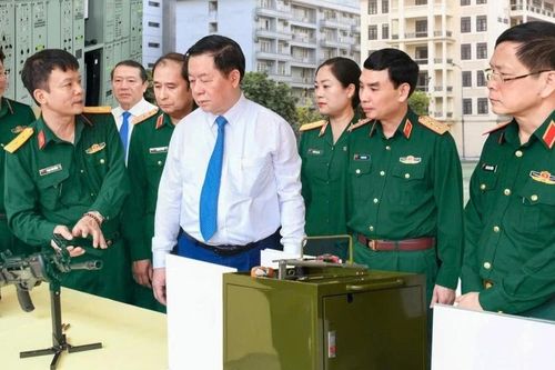 Quân đội cần hàng nghìn chuyên gia công nghệ chiến lược