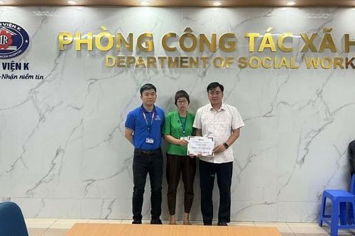 Em Nông Hiếu Bảo Sơn mắc ung thư não được bạn đọc giúp đỡ hơn 111 triệu đồng