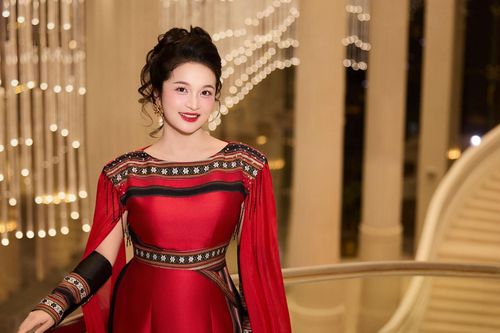 Đỗ Tố Hoa và dự án kể chuyện Việt - Trung bằng âm nhạc