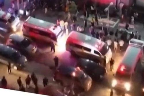 Cận cảnh vụ va tàu đường sắt thảm khốc tại Jakarta khiến 14 người thiệt mạng