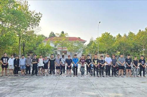 Khởi tố 24 đối tượng gây rối trật tự công cộng