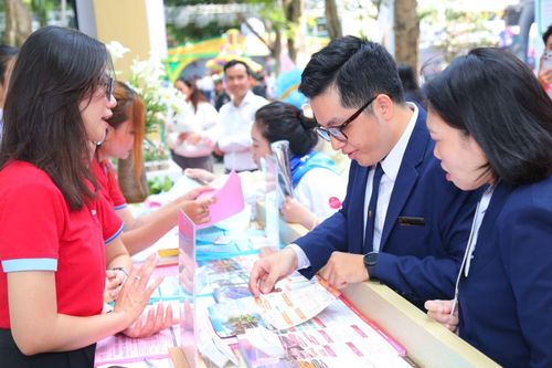 Kinh nghiệm du lịch lễ 30/4 và 1/5 để tránh rủi ro, quá tải