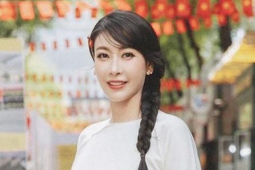 Cuộc sống ở tuổi 50 của người đẹp duy nhất đăng quang Hoa hậu Việt Nam khi mới 16 tuổi