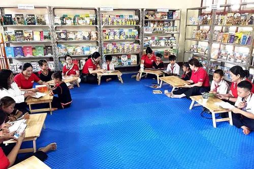 Khởi động dự án 'Thư viện hạnh phúc' tại Gia Lai