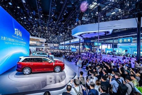 BYD ra mắt loạt xe điện tại Bắc Kinh Motorshow 2026, phô diễn công nghệ đột phá