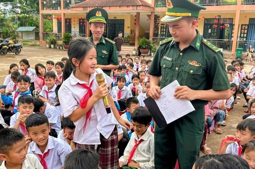 Điện Biên: 'Viết tiếp câu chuyện toàn thắng' trong 'Tiết học biên cương'