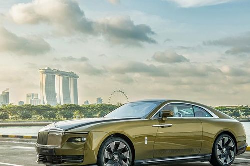 Xe điện siêu sang Spectre đưa Rolls-Royce Việt Nam tỏa sáng trên trường quốc tế