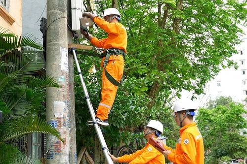 Đảm bảo cấp điện phục vụ khai mạc Tuần Văn hóa kỷ niệm 65 năm kết nghĩa thị xã Thanh Hóa - thị xã Hội An