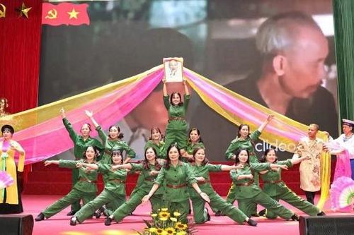 Hội phụ nữ Bắc Ninh sôi nổi hoạt động chào mừng 30/4 – 1/5