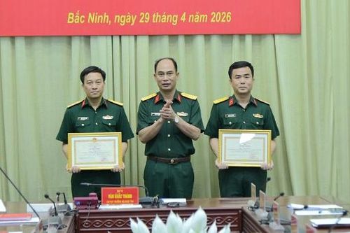 Bắc Ninh trao giải sáng kiến cấp toàn quân