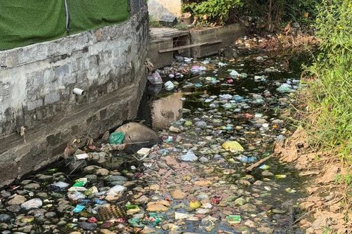 'Điểm đen' ô nhiễm giữa phường Bình Định