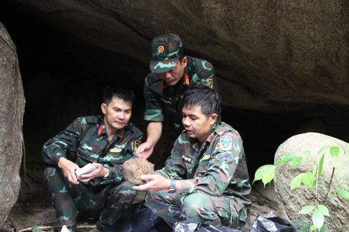 Lần theo ký ức, tìm hài cốt liệt sĩ giữa đại ngàn