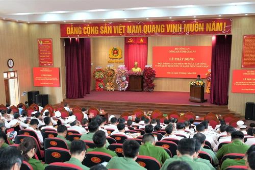 Công an Gia Lai phát động đợt thi đua cao điểm '80 ngày lập công vì Tổ quốc bình yên, vì hạnh phúc Nhân dân'