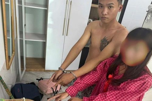 Bắt 2 đối tượng thuê nhà nghỉ để mua bán trái phép chất ma túy