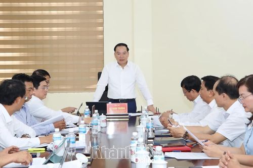 Kiểm tra công tác lãnh đạo, chỉ đạo và tổ chức thực hiện Nghị quyết số 57 của Bộ Chính trị đối với Đảng ủy, Bí thư Đảng ủy 2 sở và Văn phòng UBND tỉnh