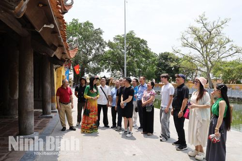Gần 150 đại biểu tham gia Famtrip giới thiệu du lịch biển Ninh Bình 2026