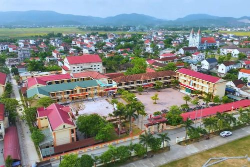 60 năm, tự hào ngôi trường bên dòng Gianh