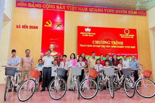 Hội Doanh nghiệp tỉnh đồng hành cùng học sinh khó khăn