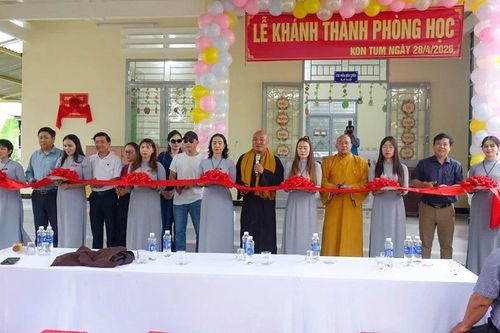 Quảng Ngãi: Ban Từ thiện xã hội Báo Giác Ngộ khánh thành điểm trường mầm non và nhà nhân ái