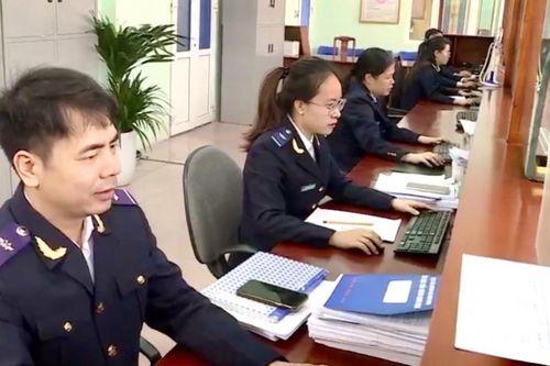 Hải quan khu vực IV thu ngân sách hơn 3.300 tỷ đồng, thông quan hàng hóa đạt 25,3 tỷ USD