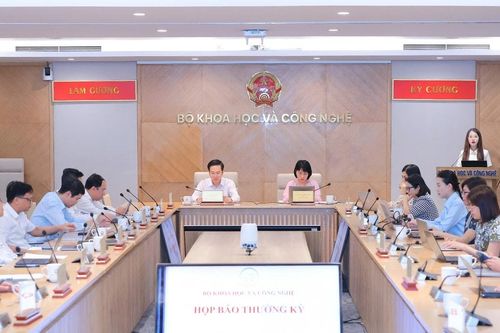 Tập trung xây dựng cơ chế đặc thù cho công nghệ chiến lược