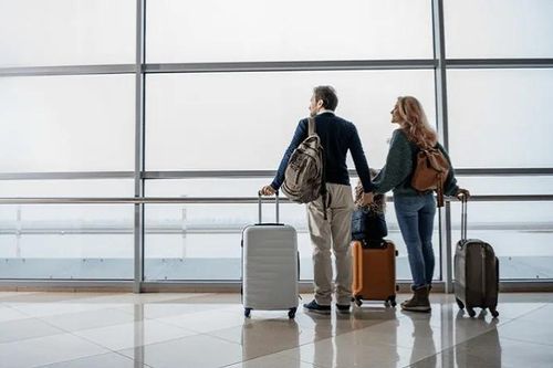 'Cạm bẫy' ở sân bay và điểm du lịch trong dịp nghỉ lễ