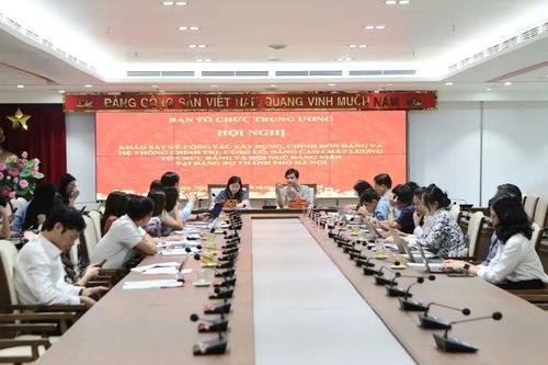 Hà Nội: Gỡ nút thắt để phát triển đảng viên là học sinh, sinh viên