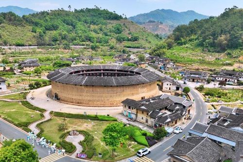 Du lịch Trung Quốc: Kỳ nghỉ quốc tế hóa dịp Tuần lễ Vàng tháng 5
