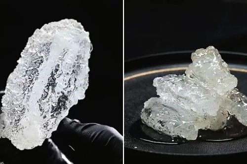 Món gà rán trong suốt như thủy tinh gây tranh cãi: Người trầm trồ vì đẹp mắt, người lại ngần ngại không dám thử