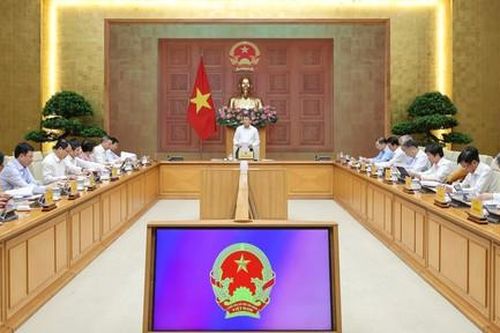 Thủ tướng: Đổi mới mạnh mẽ tư duy, cách làm để huy động nguồn lực cho tăng trưởng 2 con số