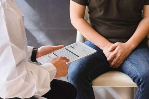 Vỡ bàng quang sau khi uống rượu bia và nhịn tiểu, dấu hiệu nghi ngờ vỡ bàng quang